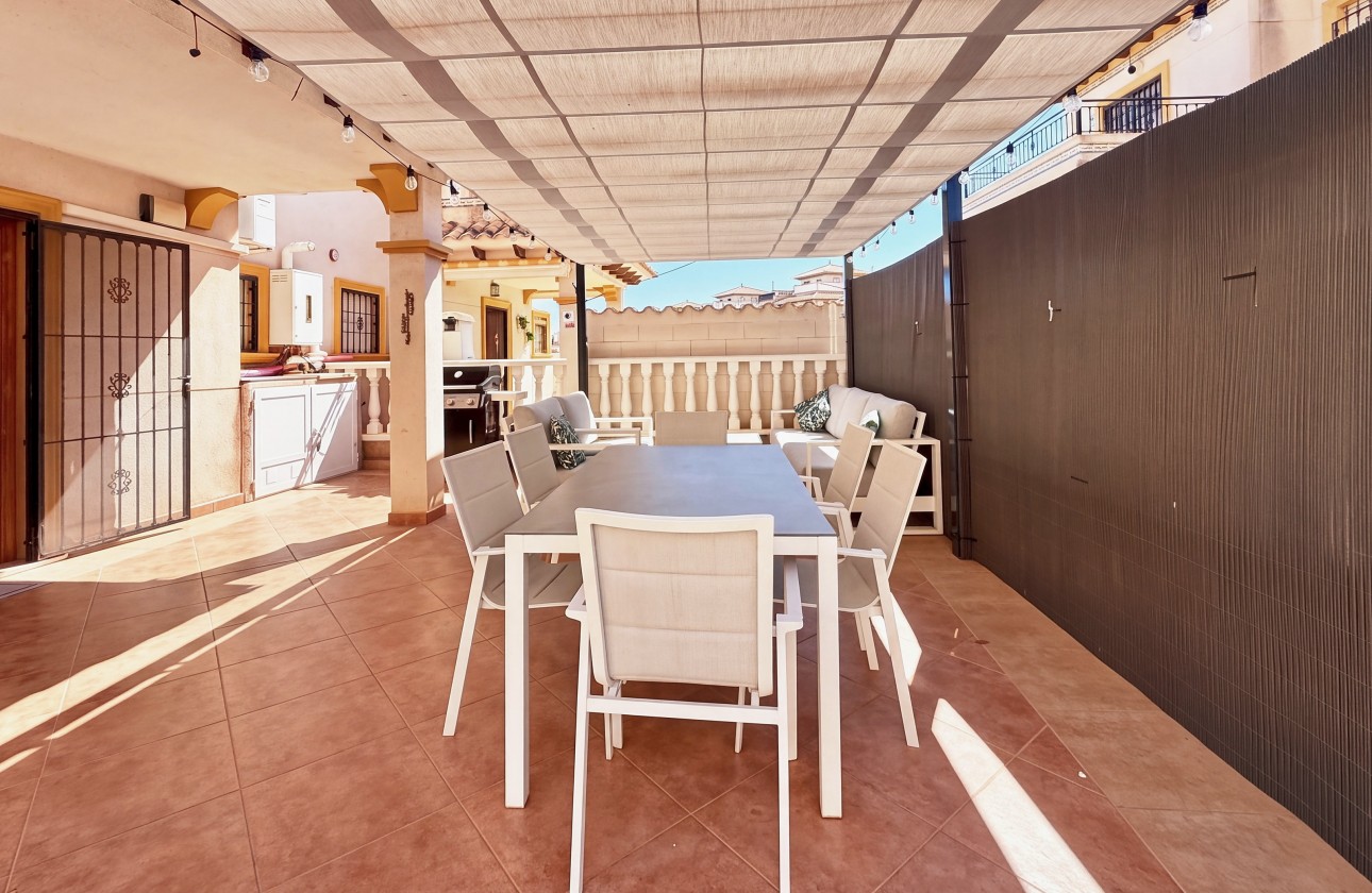 Odsprzedaż - Kamienica - Orihuela Costa - Cabo Roig