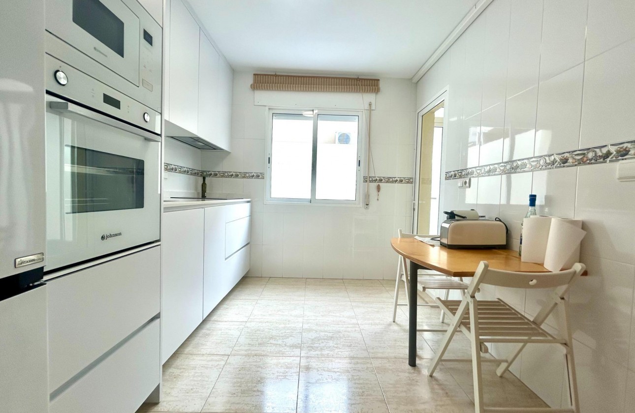Odsprzedaż - Kamienica - Orihuela Costa - Campoamor