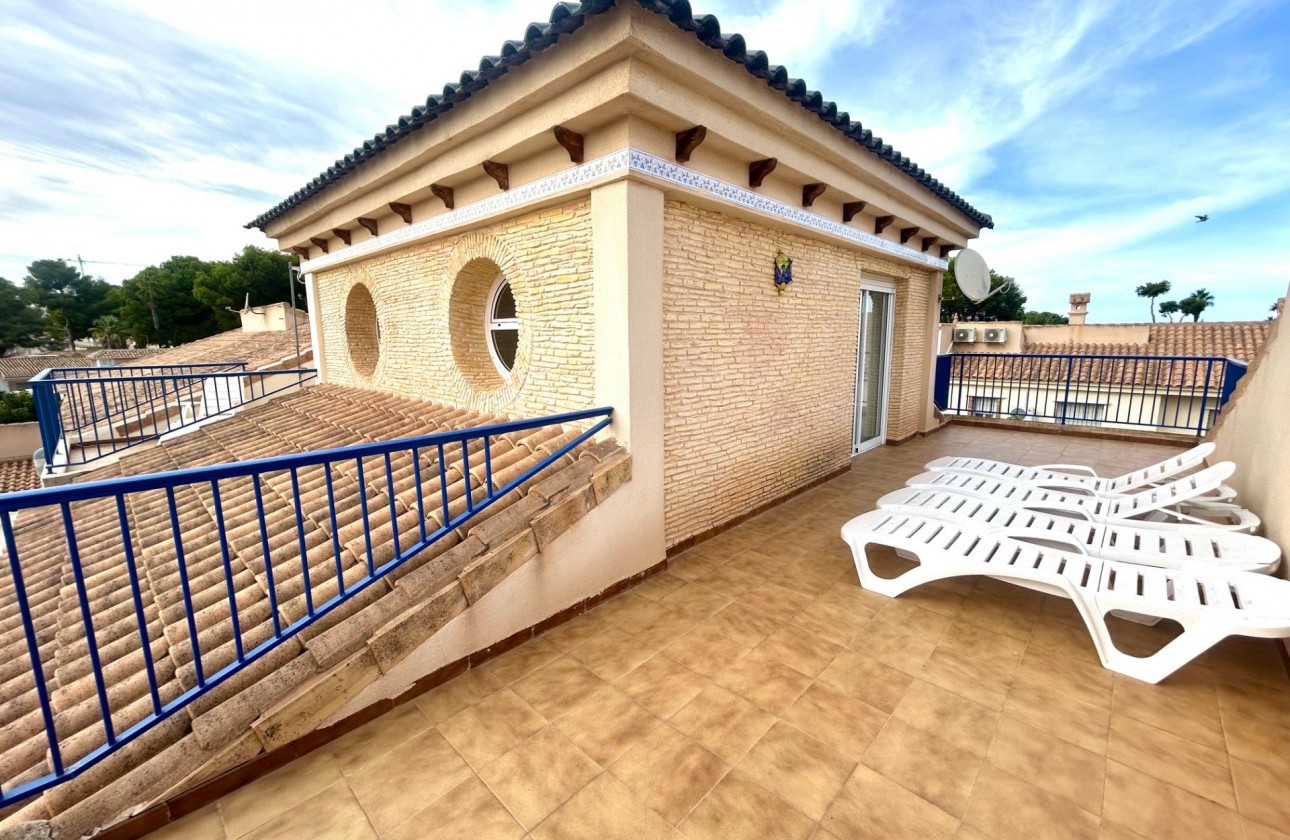 Odsprzedaż - Kamienica - Orihuela Costa - Campoamor
