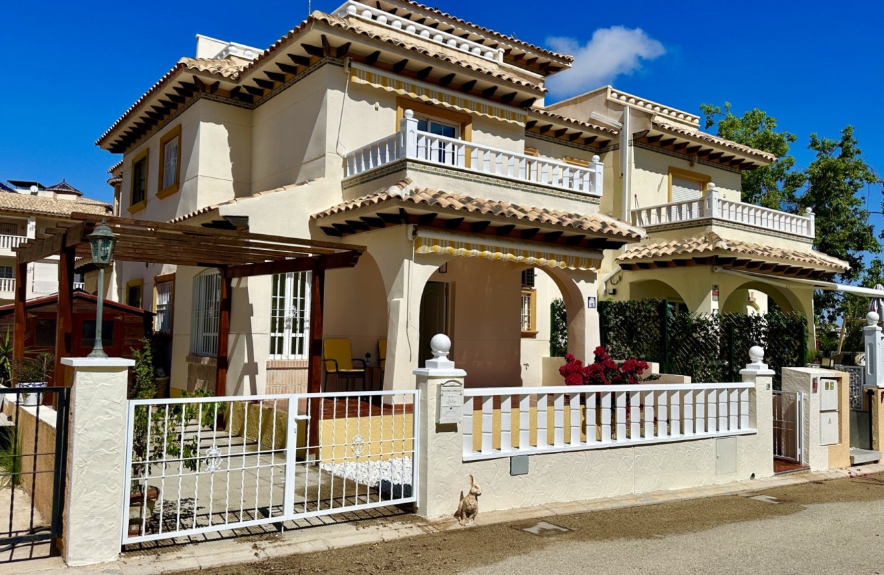 Odsprzedaż - Kamienica - Orihuela Costa - Lomas de Cabo Roig