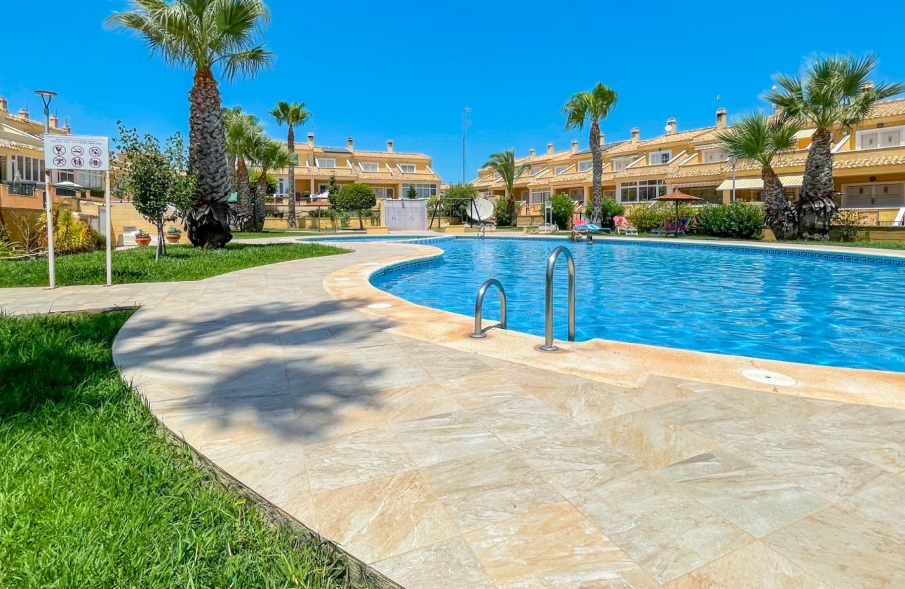 Odsprzedaż - Kamienica - Orihuela Costa - Punta Prima
