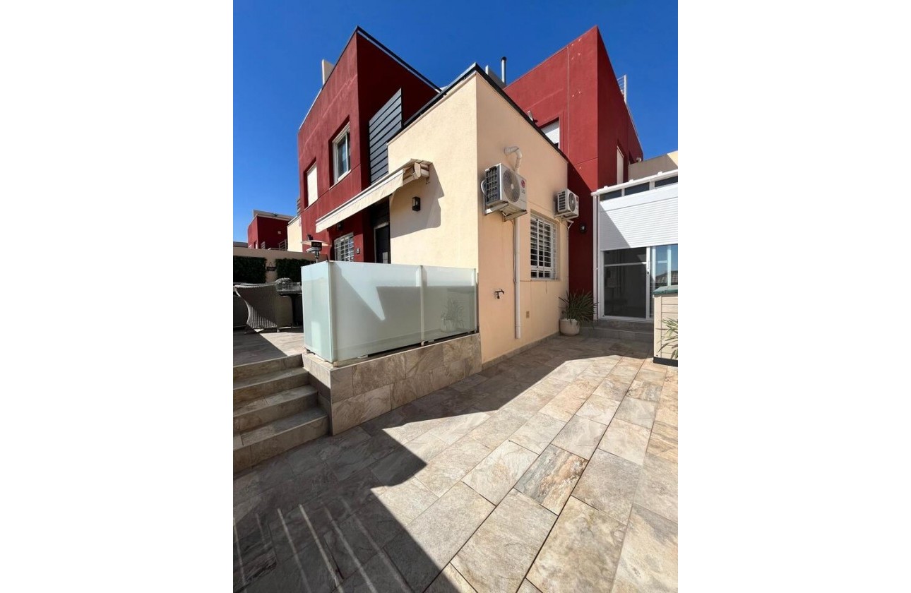 Odsprzedaż - Kamienica - Orihuela Costa - Villamartín