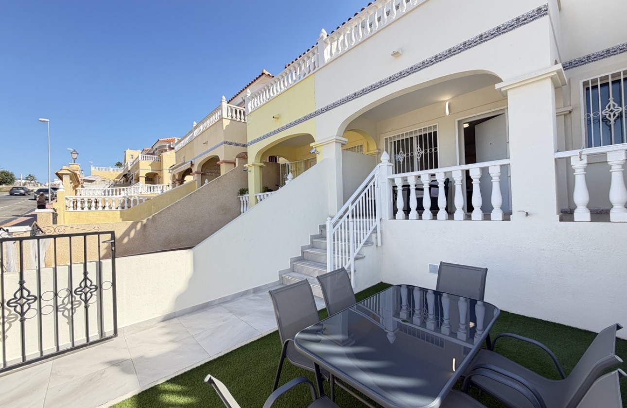 Odsprzedaż - Kamienica - Orihuela Costa - Villamartín