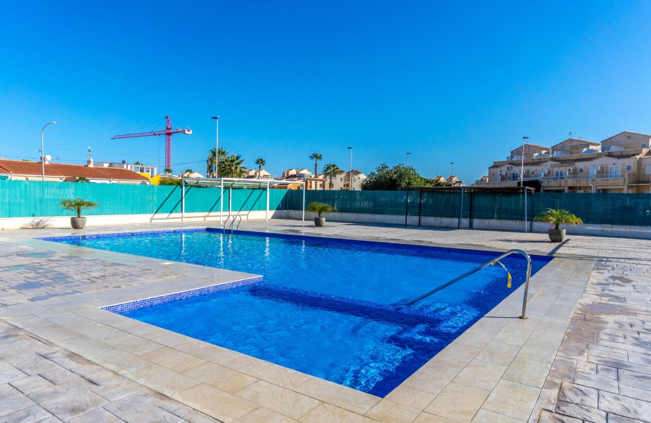 Odsprzedaż - Kamienica - Torrevieja - La Siesta - El Salado -  Torreta