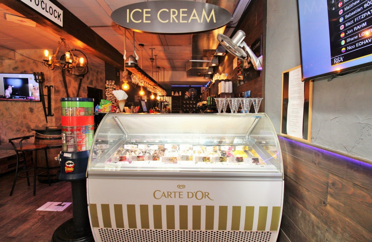 Odsprzedaż - Reklama w telewizji - Orihuela Costa - Villamartín