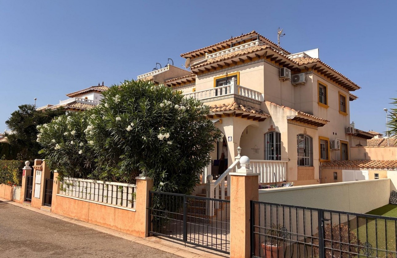 Odsprzedaż - Semi Detached Villa - Orihuela Costa - Lomas de Cabo Roig