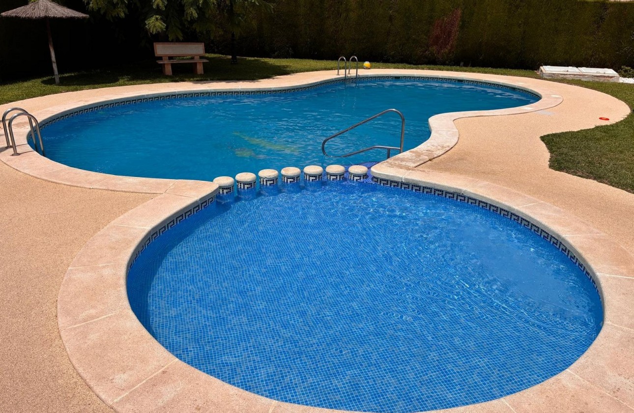Odsprzedaż - Semi Detached Villa - Orihuela Costa - Lomas de Cabo Roig
