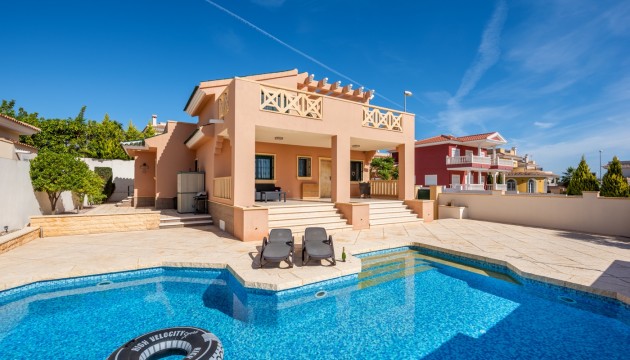 отдельная вилла - Перепродажа - Ciudad Quesada - Ciudad Quesada