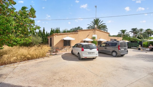 отдельная вилла - Перепродажа - Elche - Paraje La Hoya nº 3028 (Polígono 71 Parcela 25)