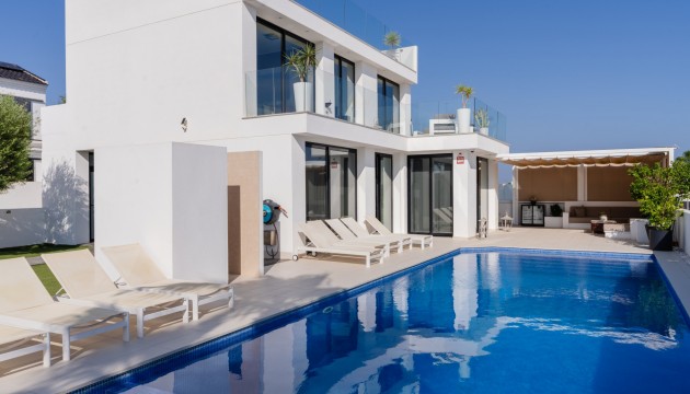 отдельная вилла - Перепродажа - La Marina - San Fulgencio
