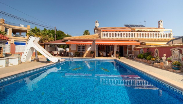 отдельная вилла - Перепродажа - Orihuela Costa - Cabo Roig