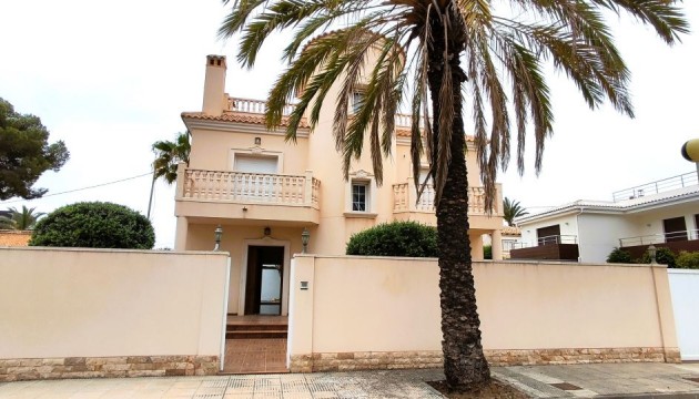 отдельная вилла - Перепродажа - Orihuela Costa - Cabo Roig