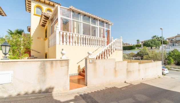 отдельная вилла - Перепродажа - Orihuela Costa - La Zenia