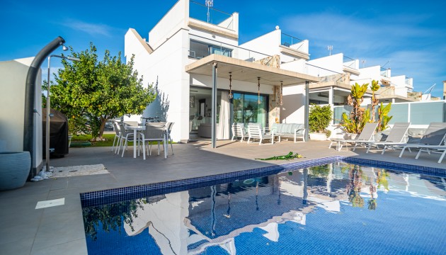 отдельная вилла - Перепродажа - Orihuela Costa - Lomas de Cabo Roig