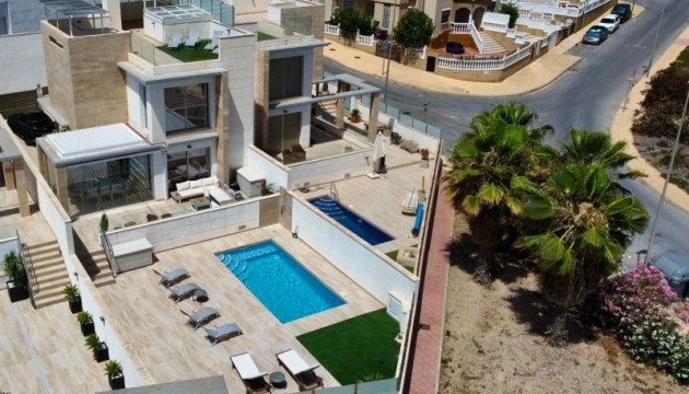 отдельная вилла - Перепродажа - Orihuela Costa - Orihuela Costa