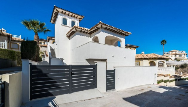 отдельная вилла - Перепродажа - Orihuela Costa - Orihuela Costa