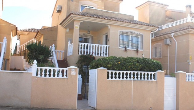 отдельная вилла - Перепродажа - Orihuela Costa - Orihuela Costa