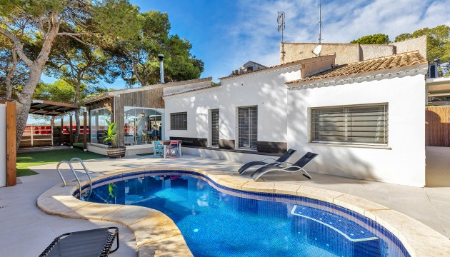 отдельная вилла - Перепродажа - Orihuela Costa - Orihuela Costa