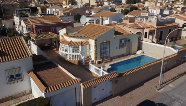 отдельная вилла - Перепродажа - Orihuela Costa - Orihuela Costa