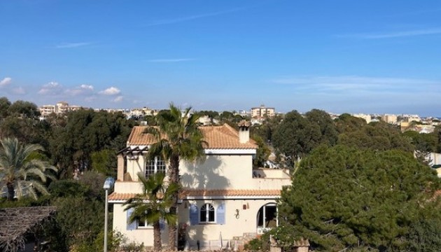 отдельная вилла - Перепродажа - Orihuela Costa - Orihuela Costa