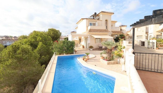 отдельная вилла - Перепродажа - Orihuela Costa - Playa Flamenca