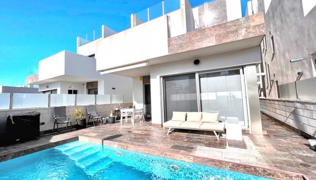 отдельная вилла - Перепродажа - Orihuela Costa - Villamartín