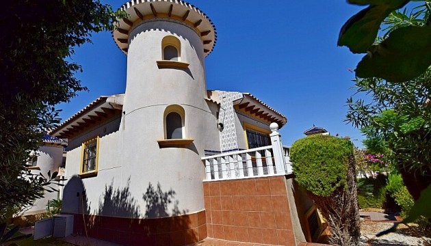 отдельная вилла - Перепродажа - Orihuela Costa - Villamartín