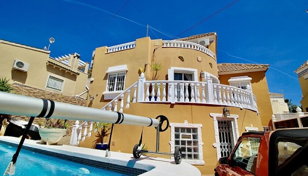 отдельная вилла - Перепродажа - Orihuela Costa - Villamartín