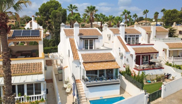 отдельная вилла - Перепродажа - Orihuela Costa - Villamartín