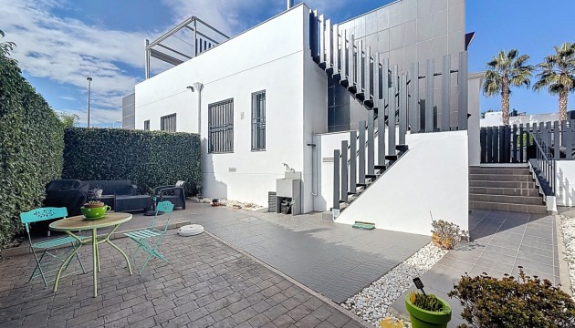 отдельная вилла - Перепродажа - Orihuela Costa - Villamartín