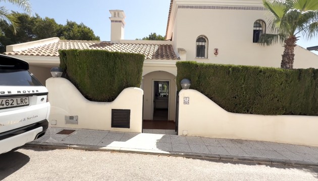 отдельная вилла - Перепродажа - Orihuela - Orihuela