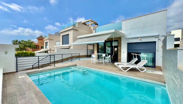 отдельная вилла - Перепродажа - San Miguel de Salinas - Bellavista