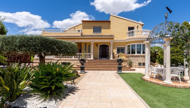 отдельная вилла - Перепродажа - San Vicente del Raspeig - San Vicente del Raspeig