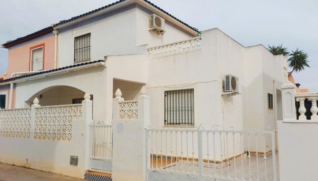 отдельная вилла - Перепродажа - Torrevieja - Los Altos