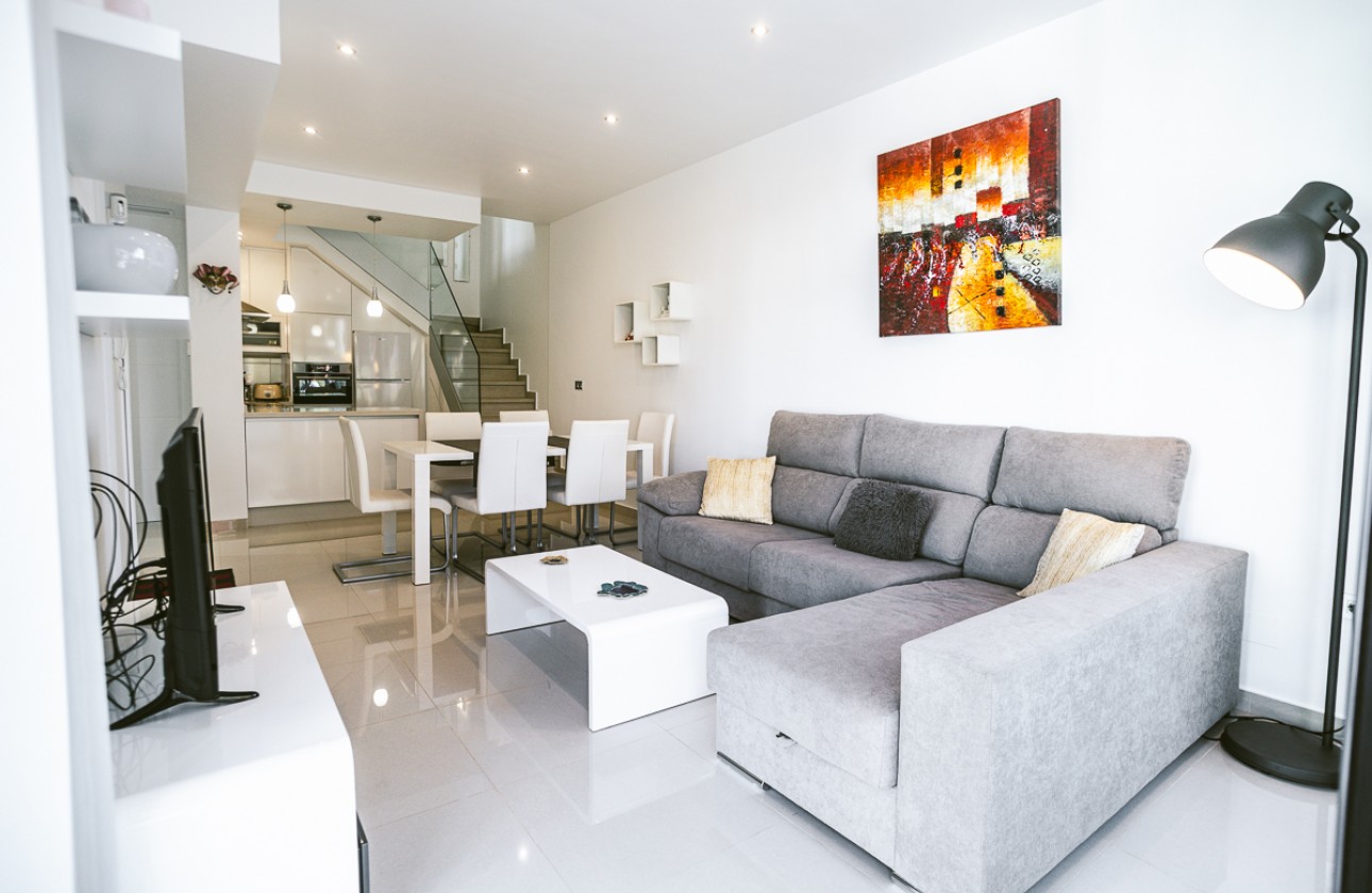 Перепродажа - House - Orihuela Costa - Cabo Roig