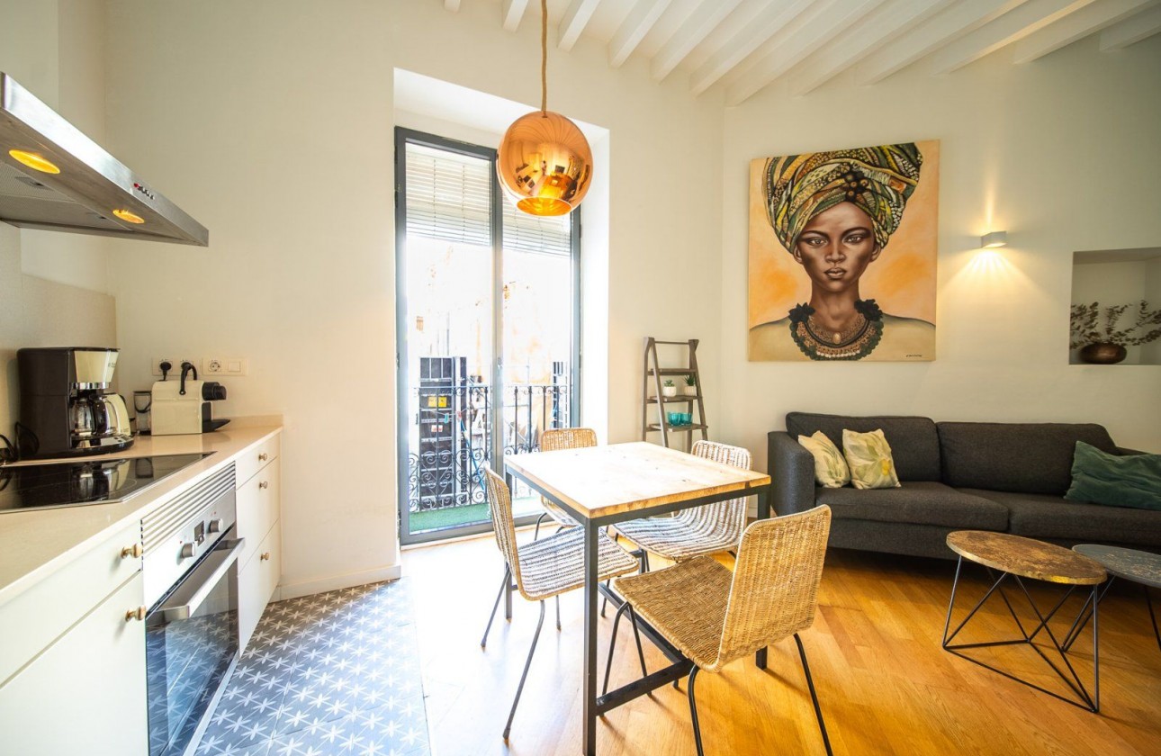 Перепродажа - Квартира - Alicante