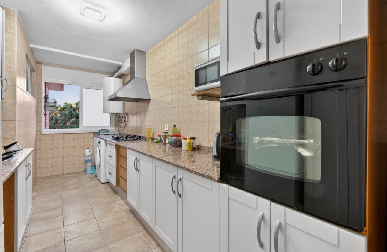 Перепродажа - Квартира - Alicante