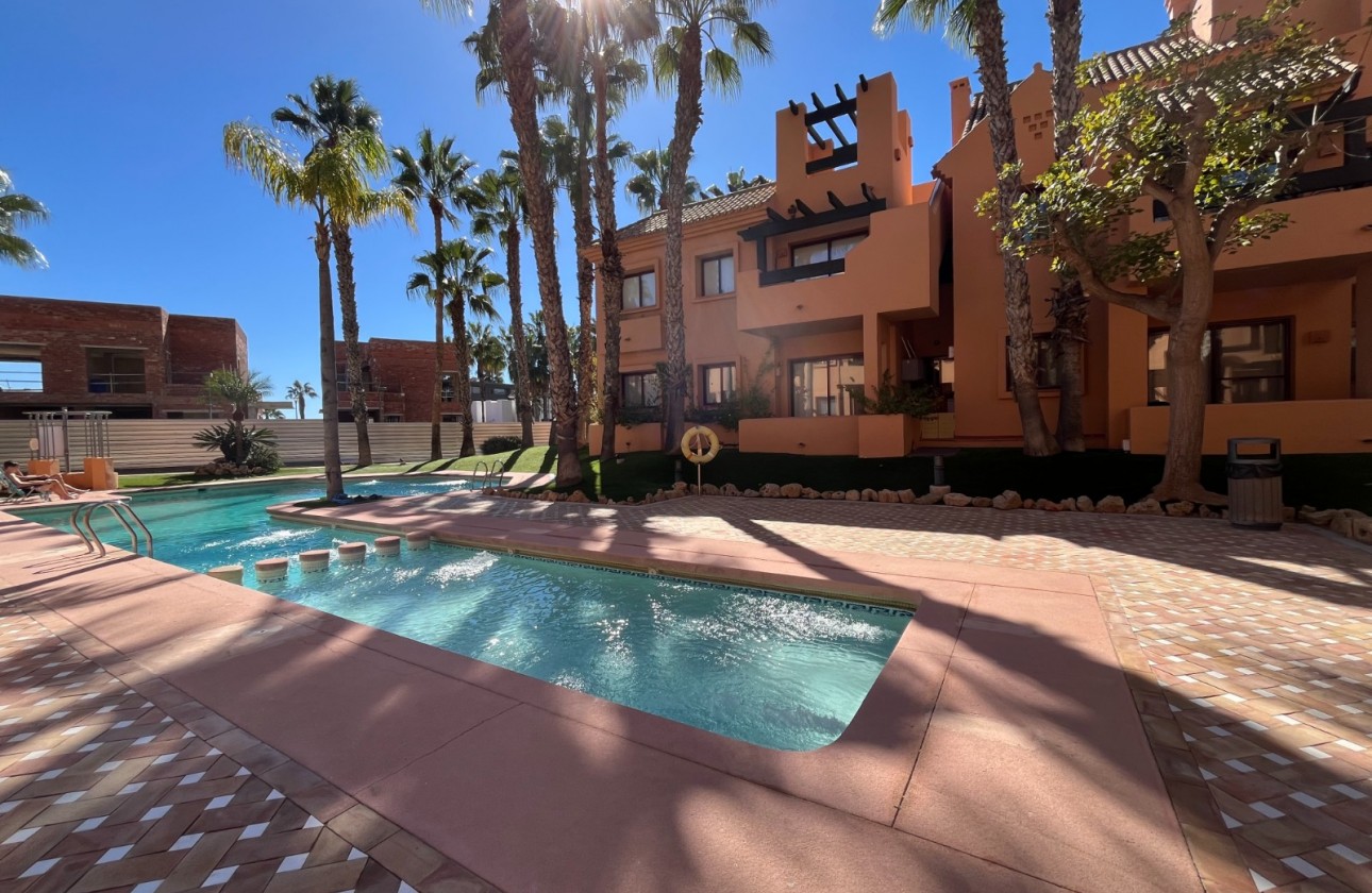 Перепродажа - Квартира - Los Alcazares