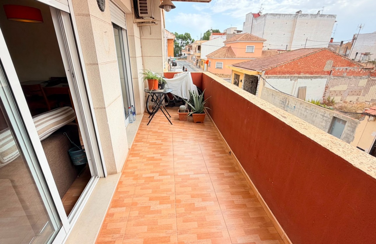 Перепродажа - Квартира - Los Montesinos