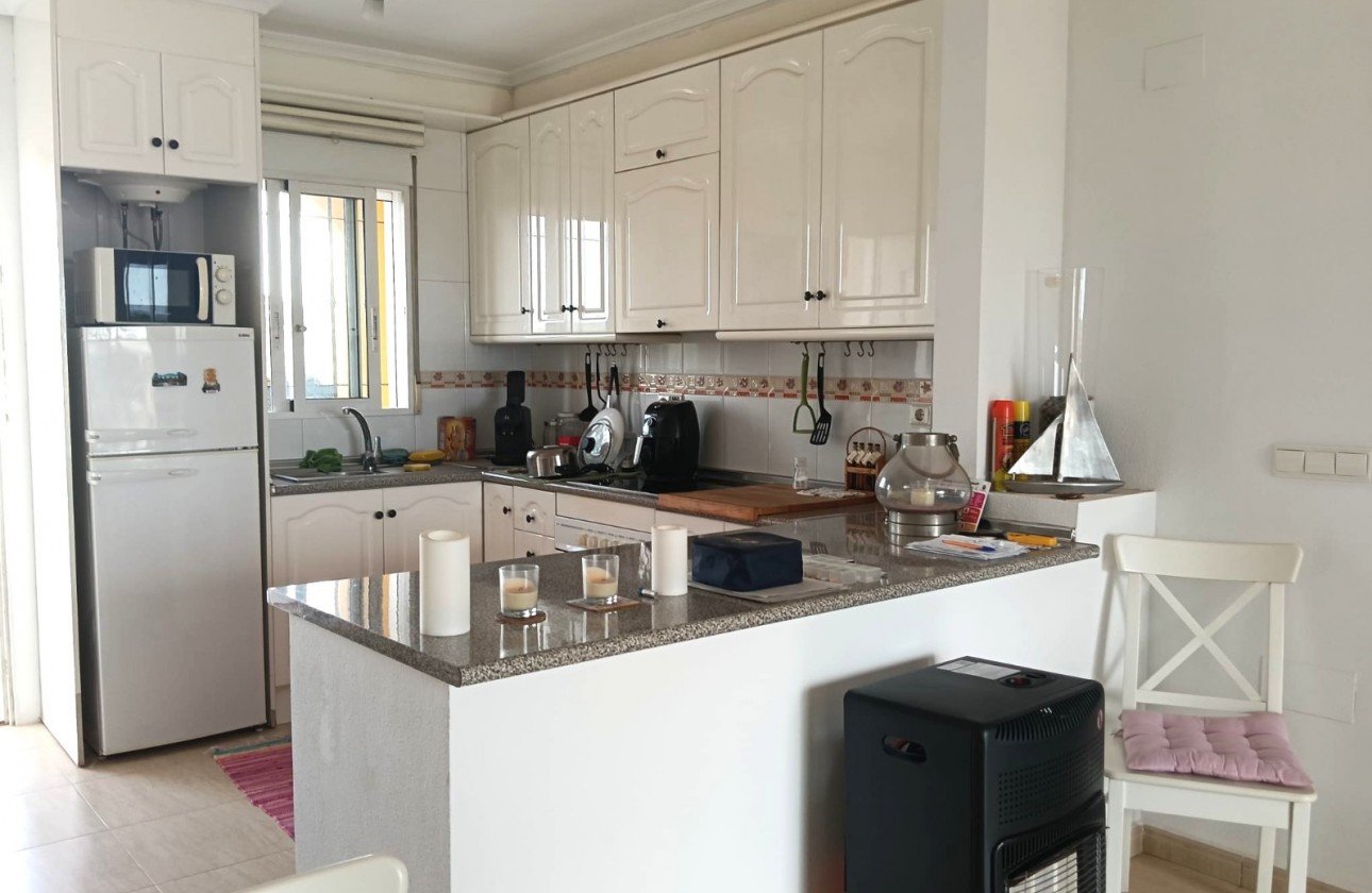 Перепродажа - Квартира - Los Montesinos