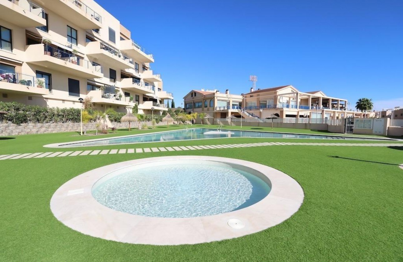 Перепродажа - Квартира - Orihuela Costa - La Zenia