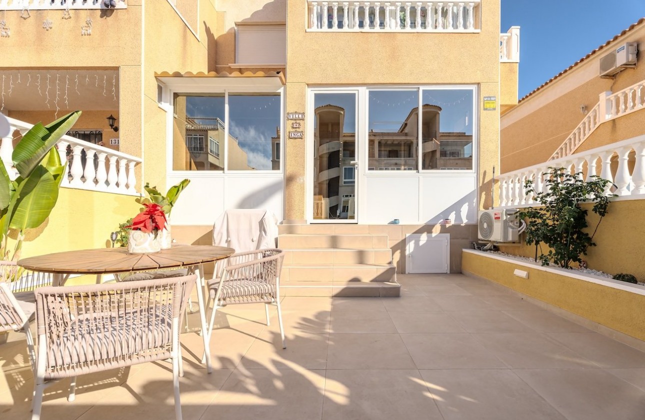 Перепродажа - Квартира - Orihuela Costa - Punta Prima