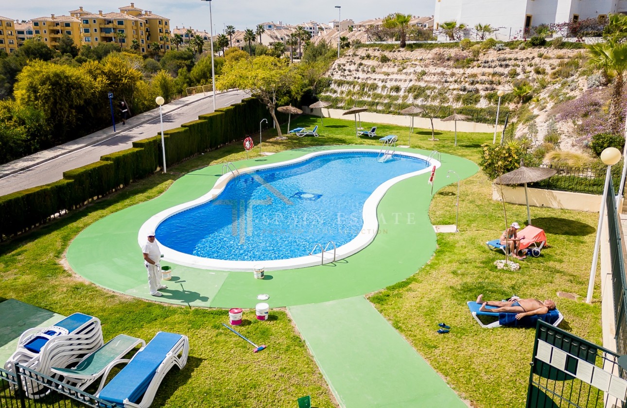 Перепродажа - Квартира - Orihuela Costa - Villamartín