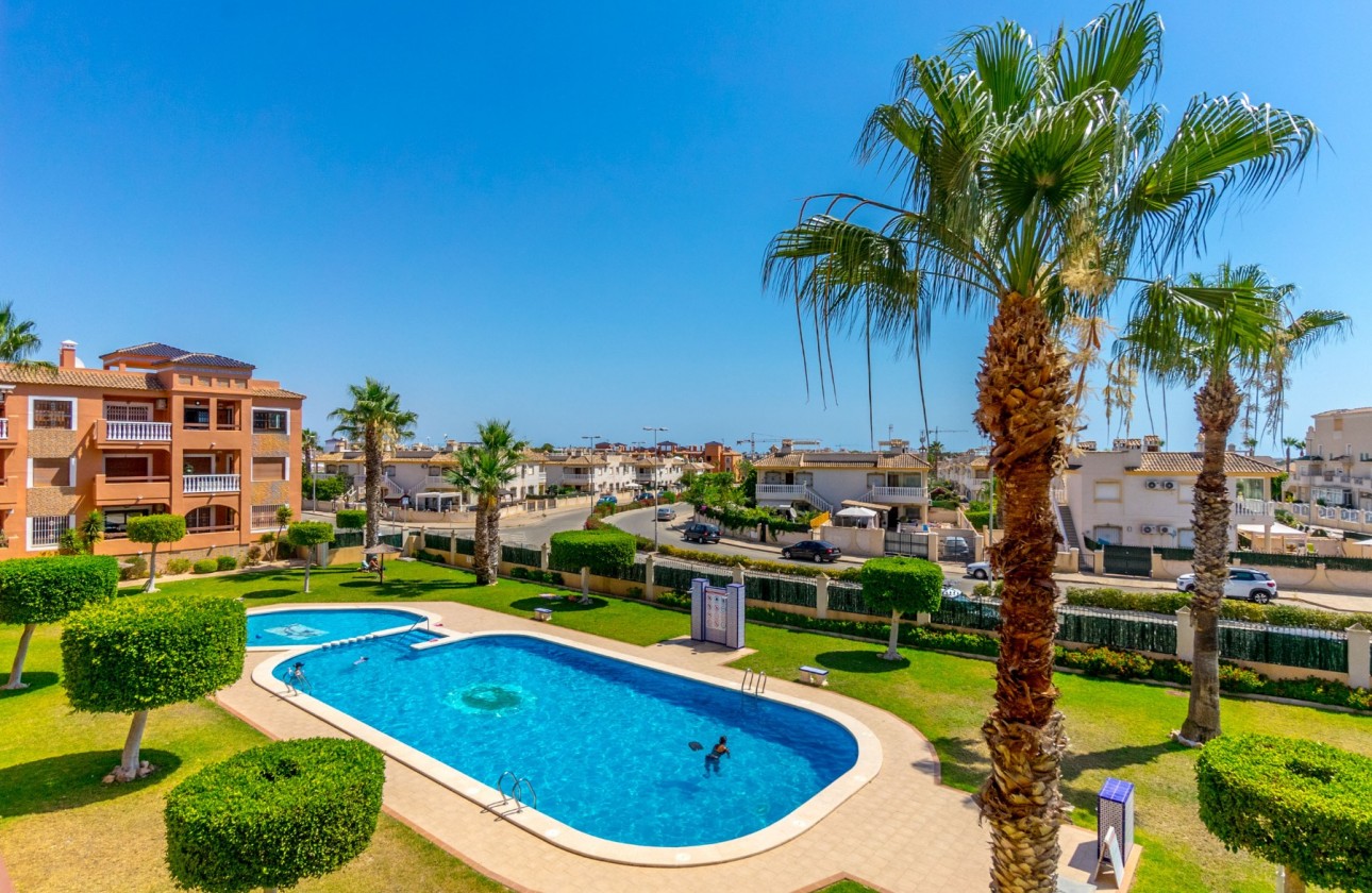 Перепродажа - Квартира - Orihuela Costa - Villamartín