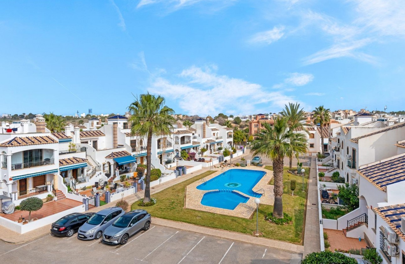 Перепродажа - Квартира - Orihuela Costa - Villamartín