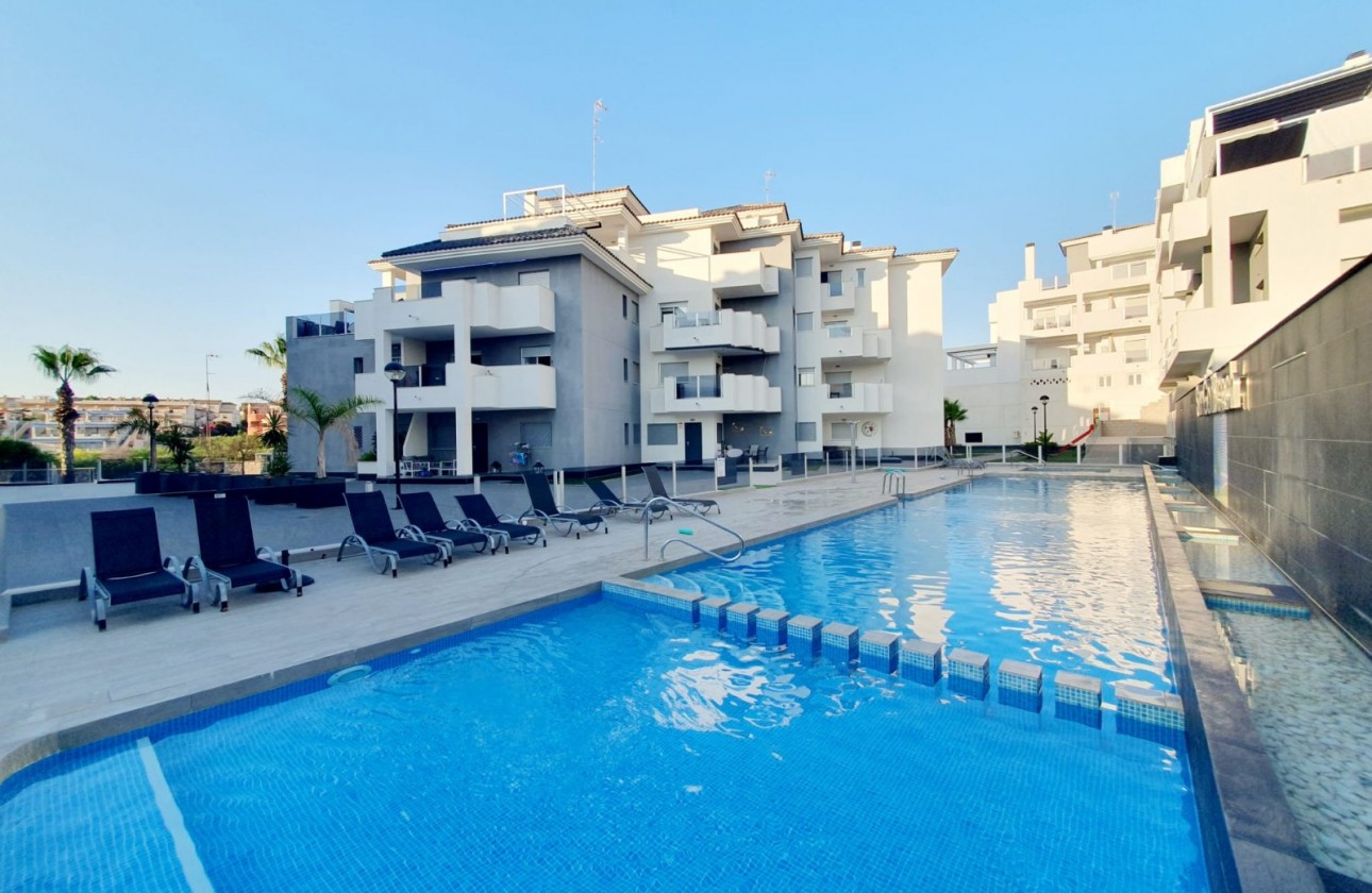 Перепродажа - Квартира - Orihuela Costa - Villamartín