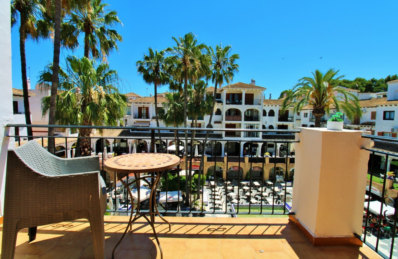 Перепродажа - Квартира - Orihuela Costa - Villamartín