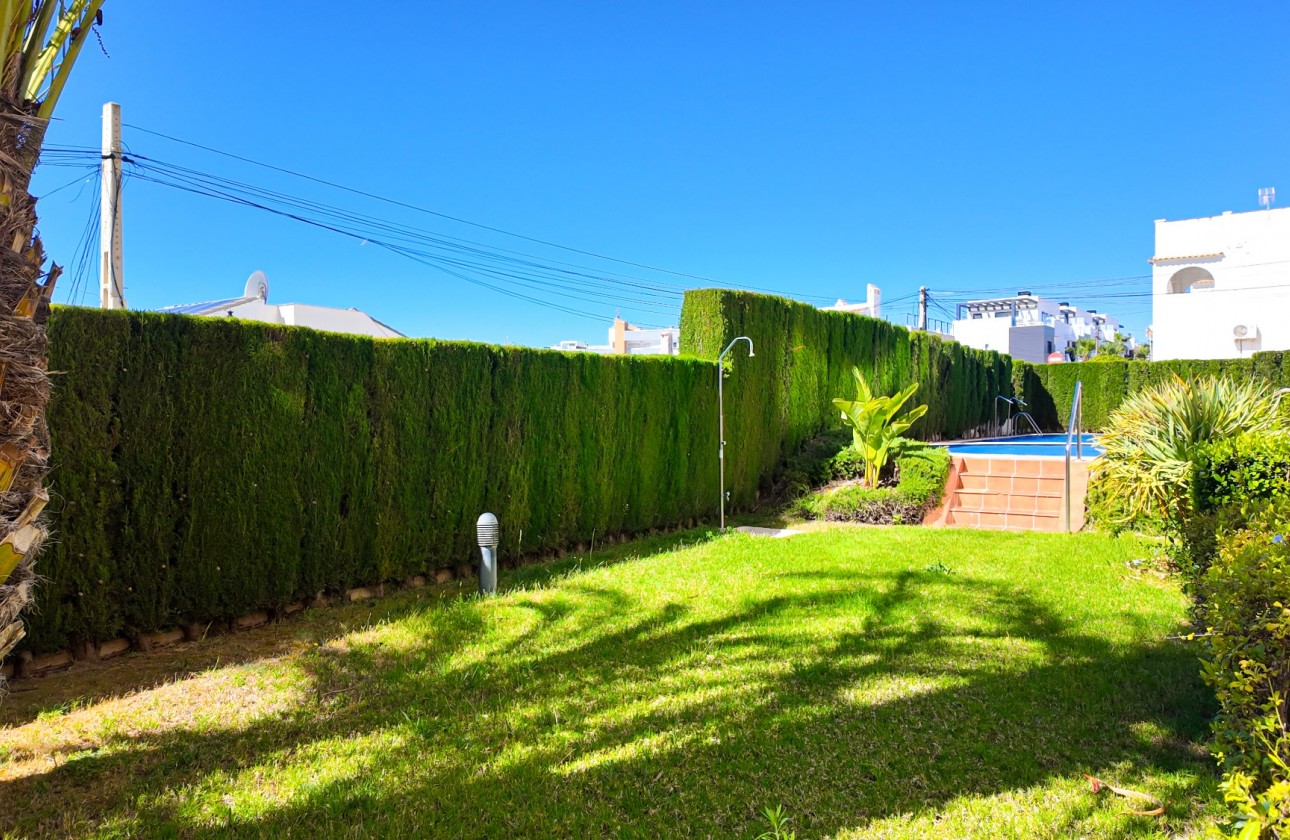 Перепродажа - Квартира - Orihuela Costa - Villamartín