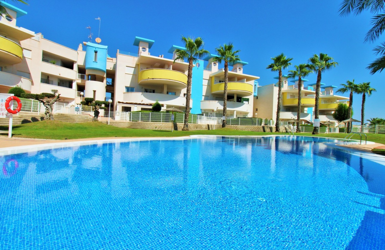 Перепродажа - Квартира - Orihuela Costa - Villamartín