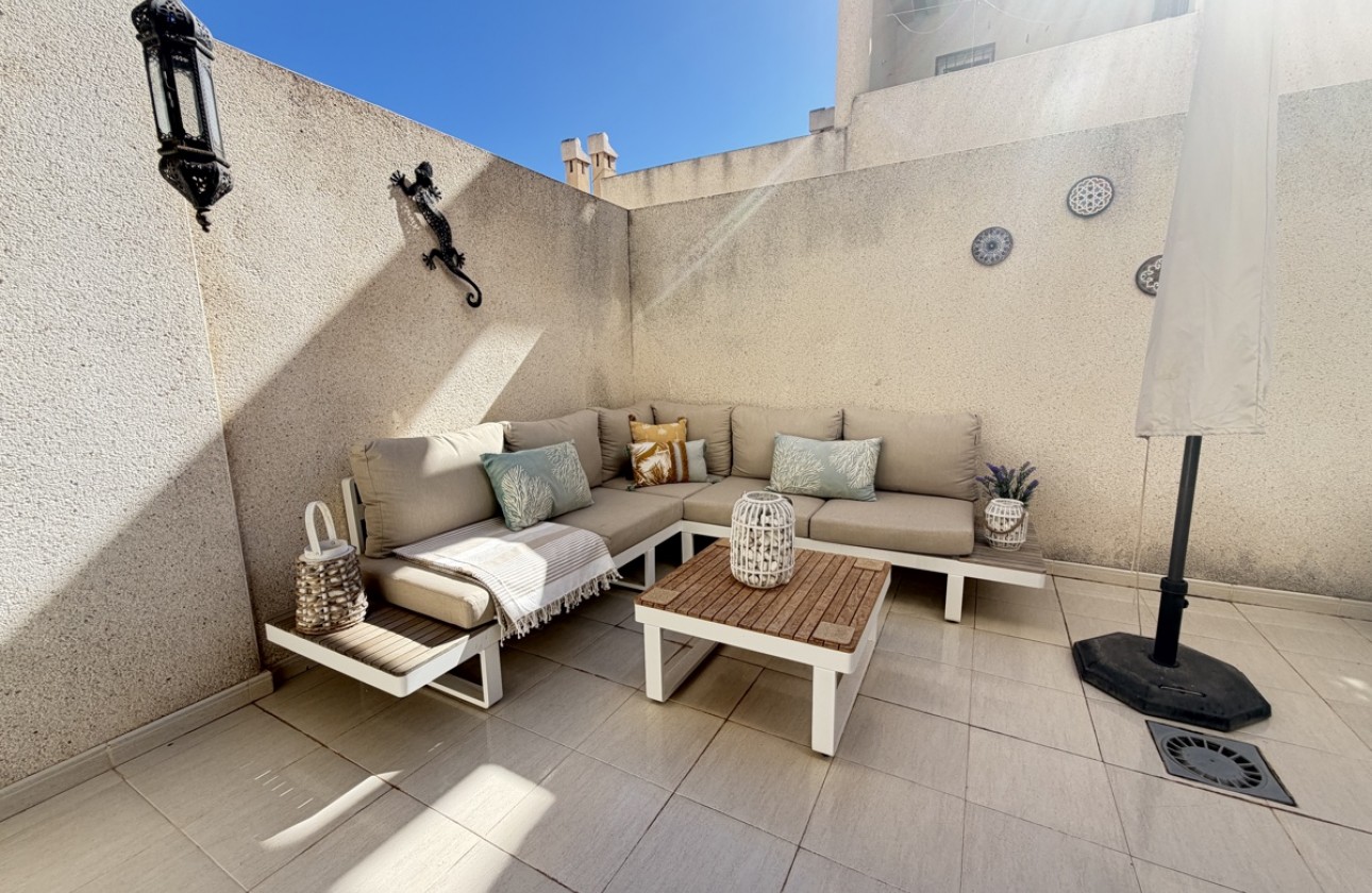 Перепродажа - Квартира - Orihuela Costa - Villamartín